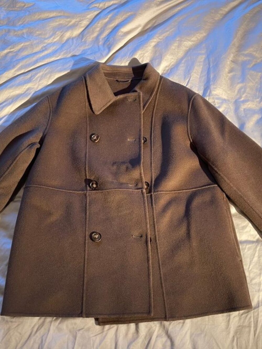 Double breasted 100% Wool Coat